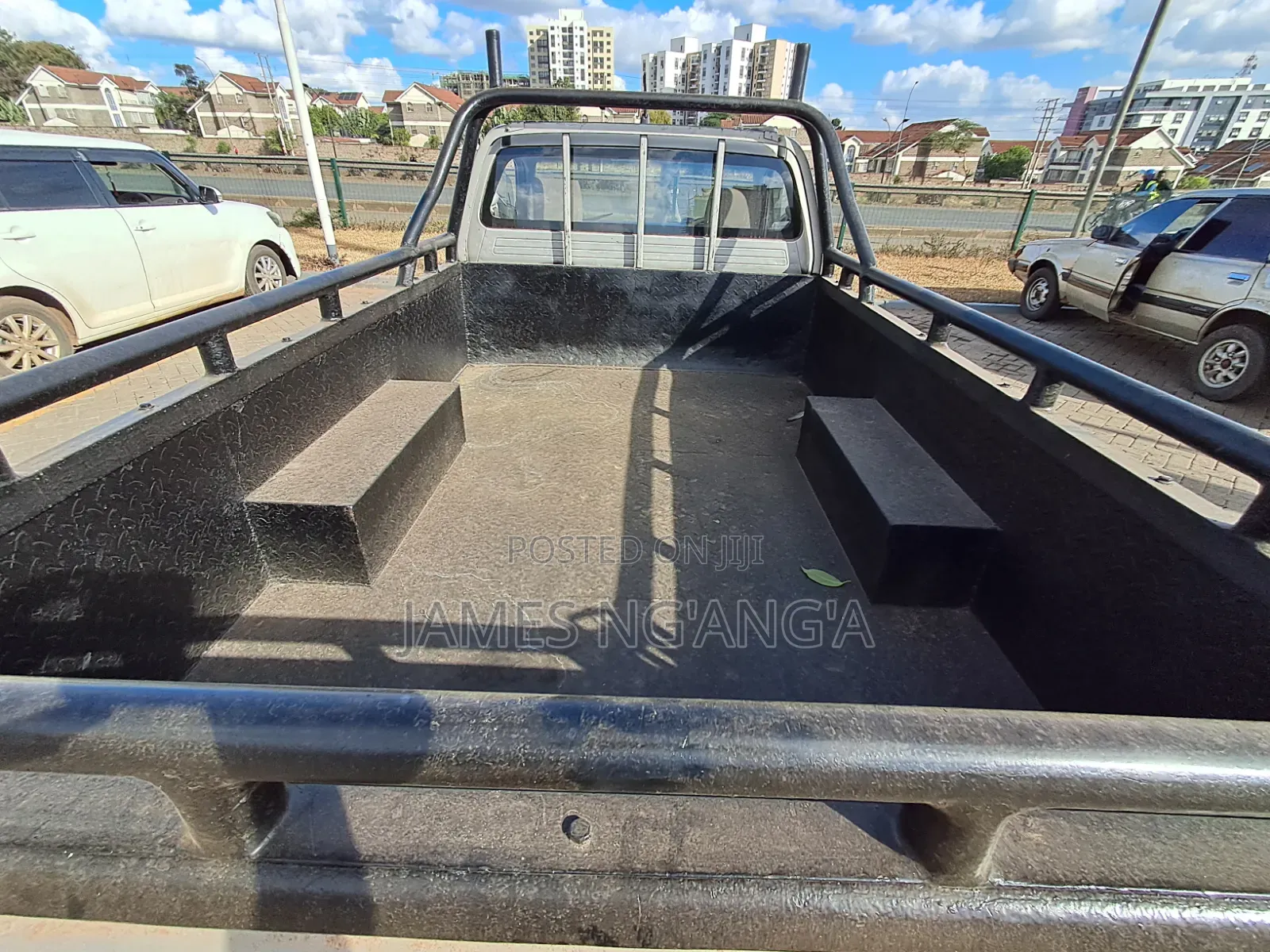 Toyota Hilux 2010 Gray