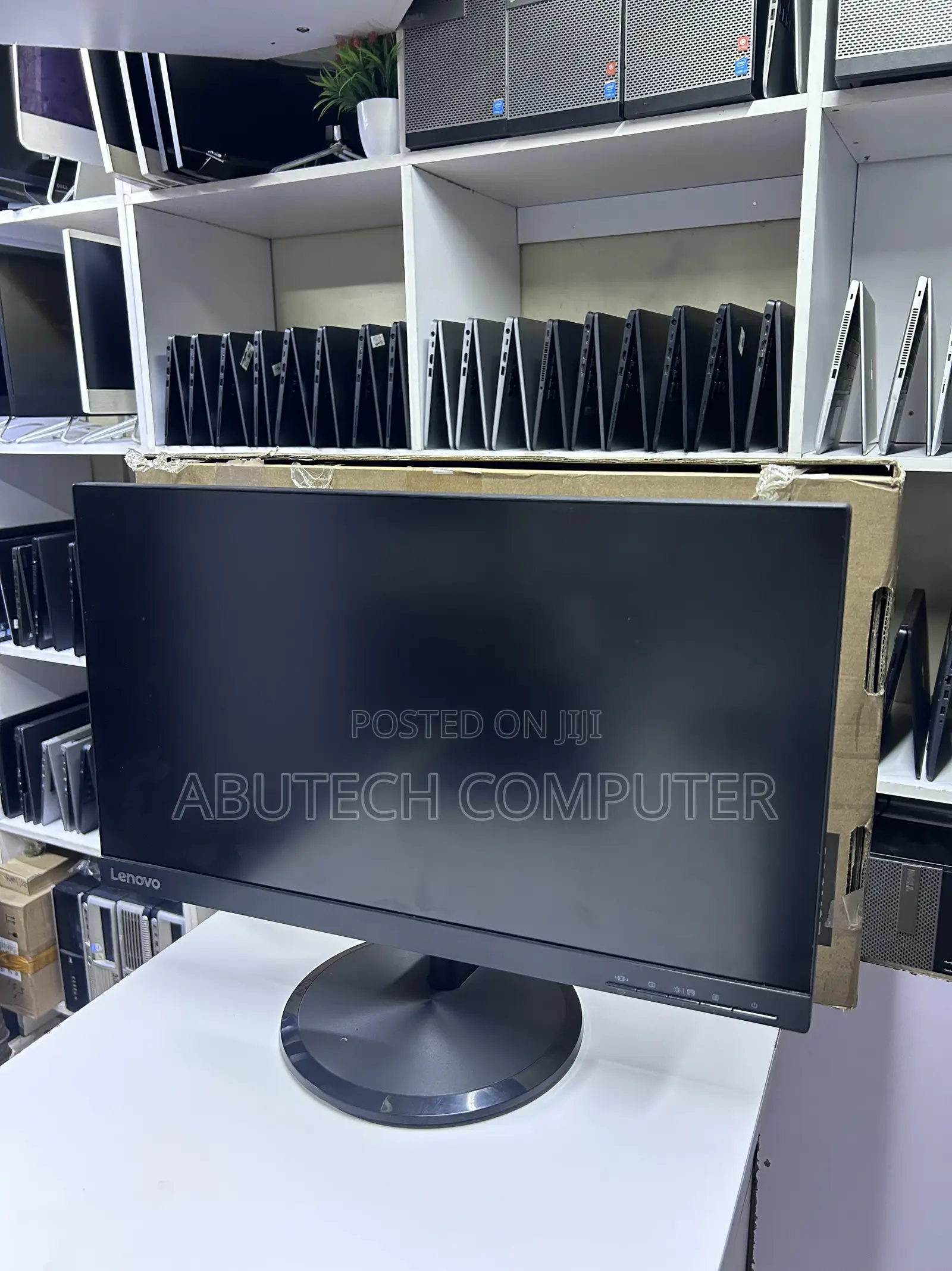 Lenovo Monitor