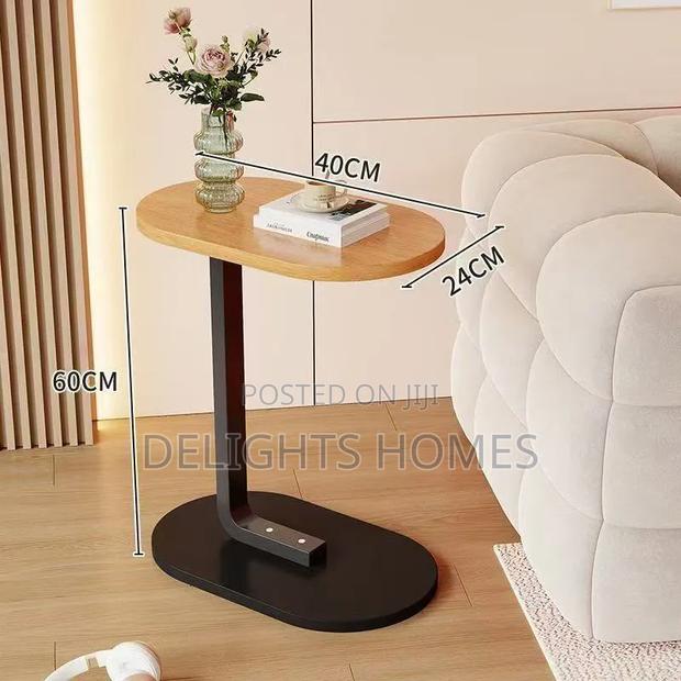 Modern C-Shaped Side Table-Esj - main view