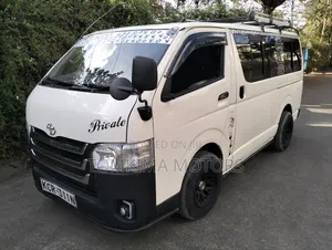 Toyota HiAce 2011 White