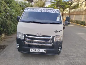 Toyota HiAce 2011 White