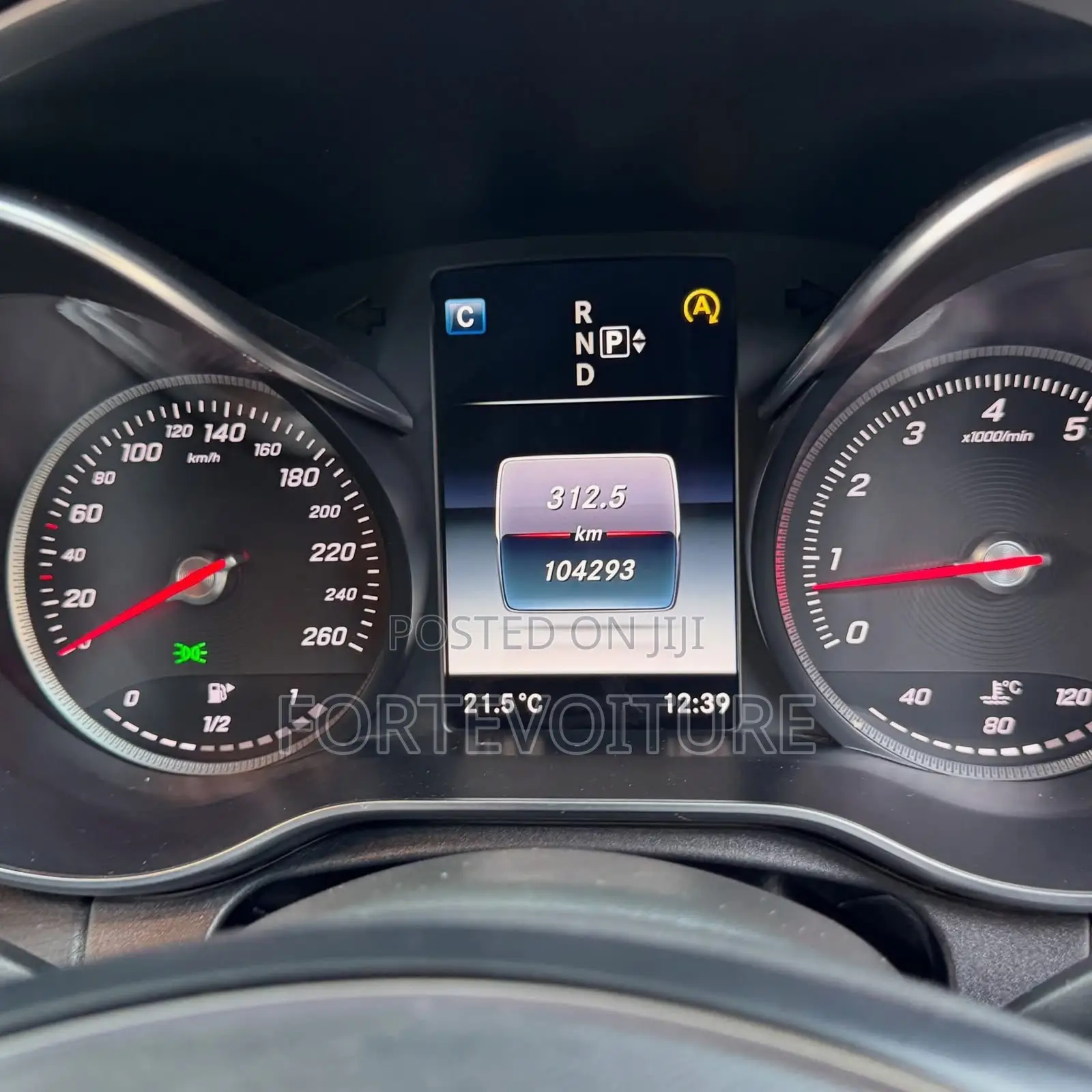 Mercedes-Benz C180 2014 White
