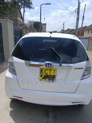 Honda Fit Automatic 2012 White