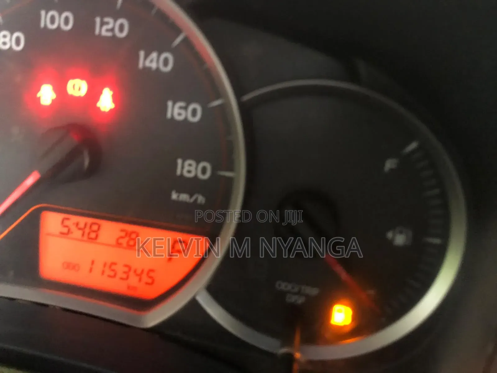 Toyota Vitz 1.3 AWD 5dr 2012 Black