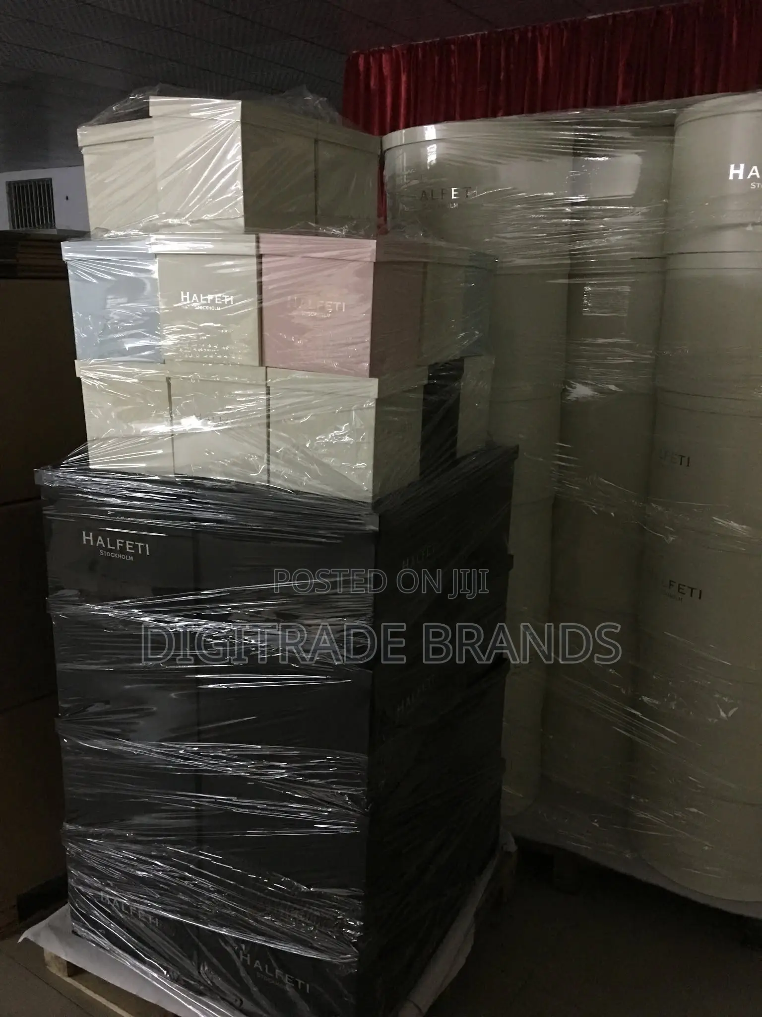 Custom Gift Boxes