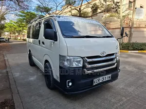 Toyota HiAce 2012 White