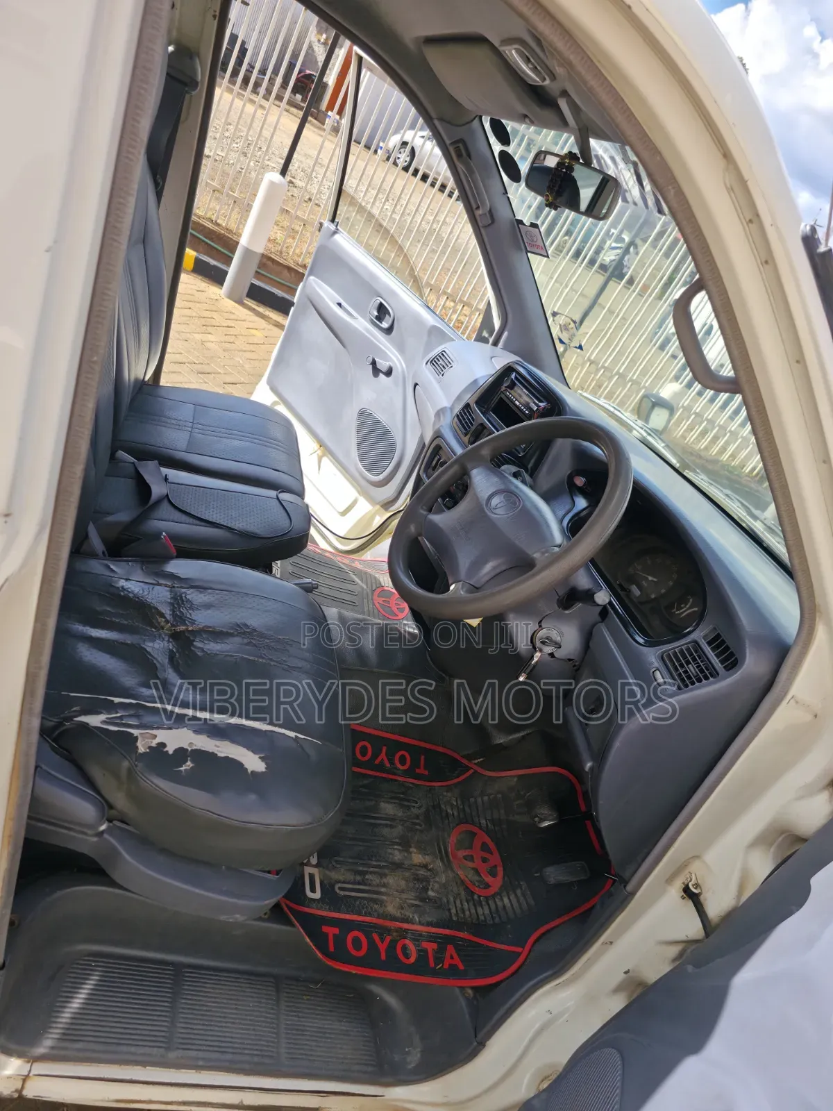 Toyota TownAce 2006 White