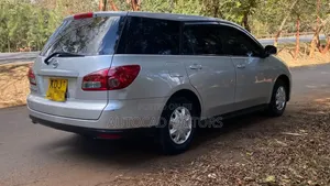 Nissan Wingroad 2015 Silver