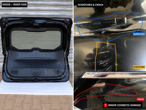 Nissan X-Trail T32 Black Boot Tailgate - thumbnail 2