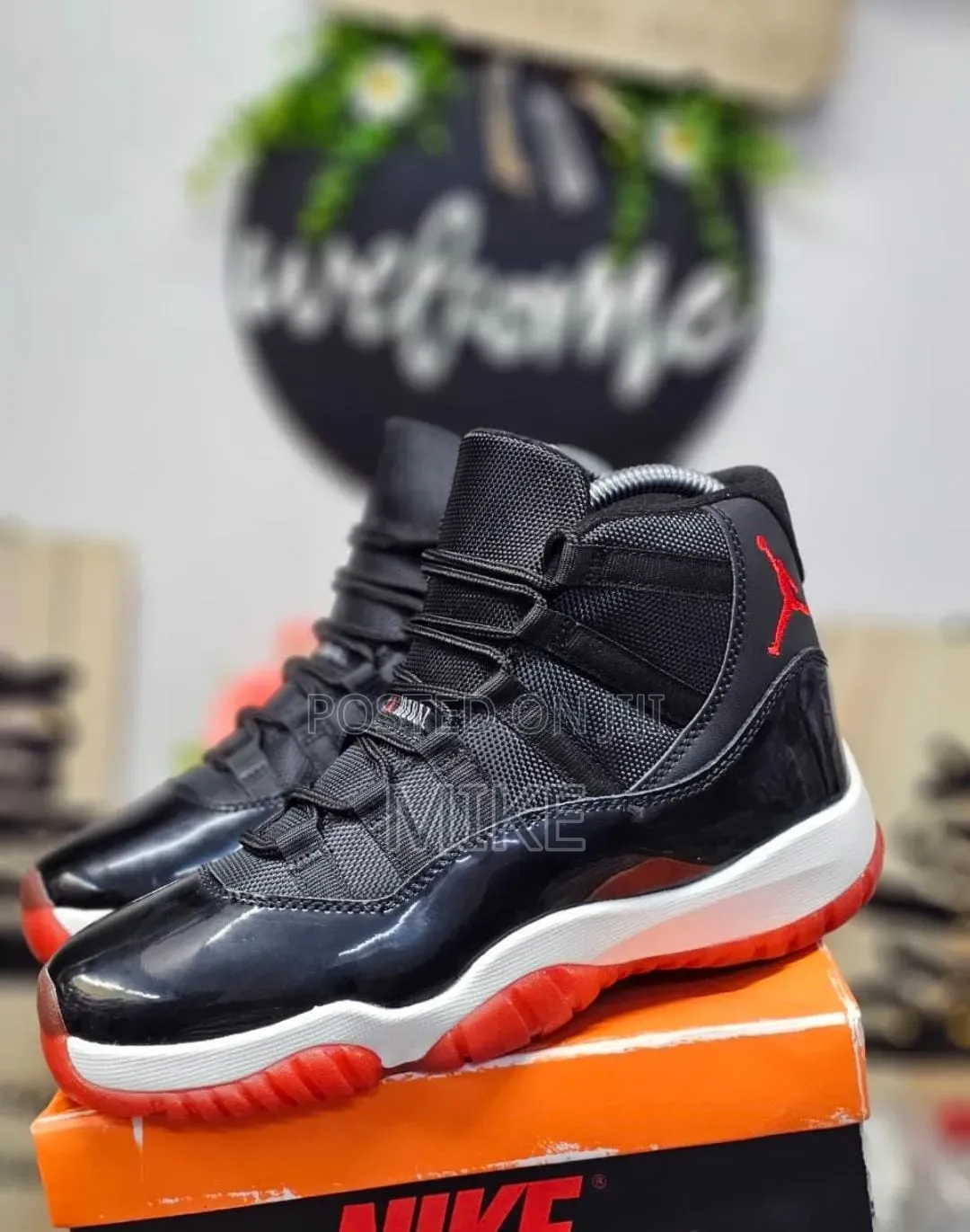 Air Jordan 11 Sneakers 