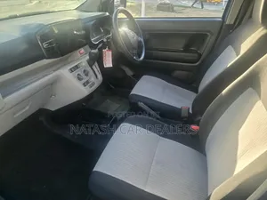 Toyota Pixis 2019 Blue