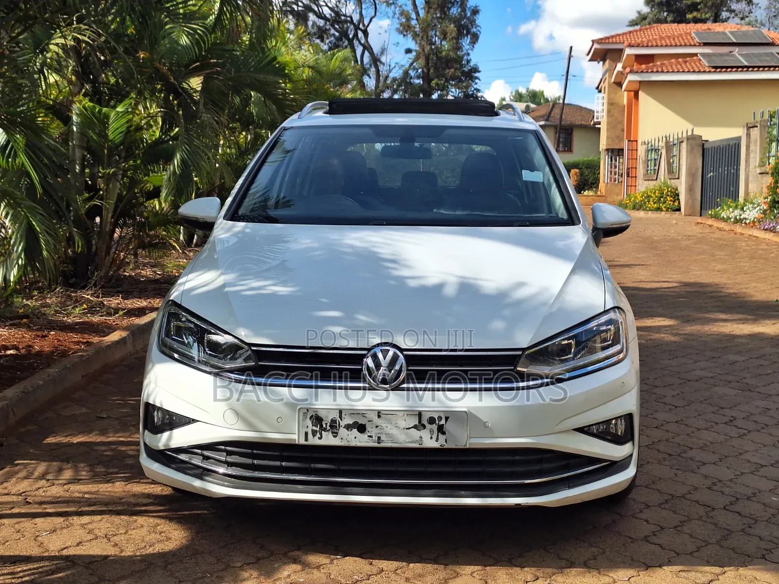Volkswagen Golf 1.4T S FWD 2019 White