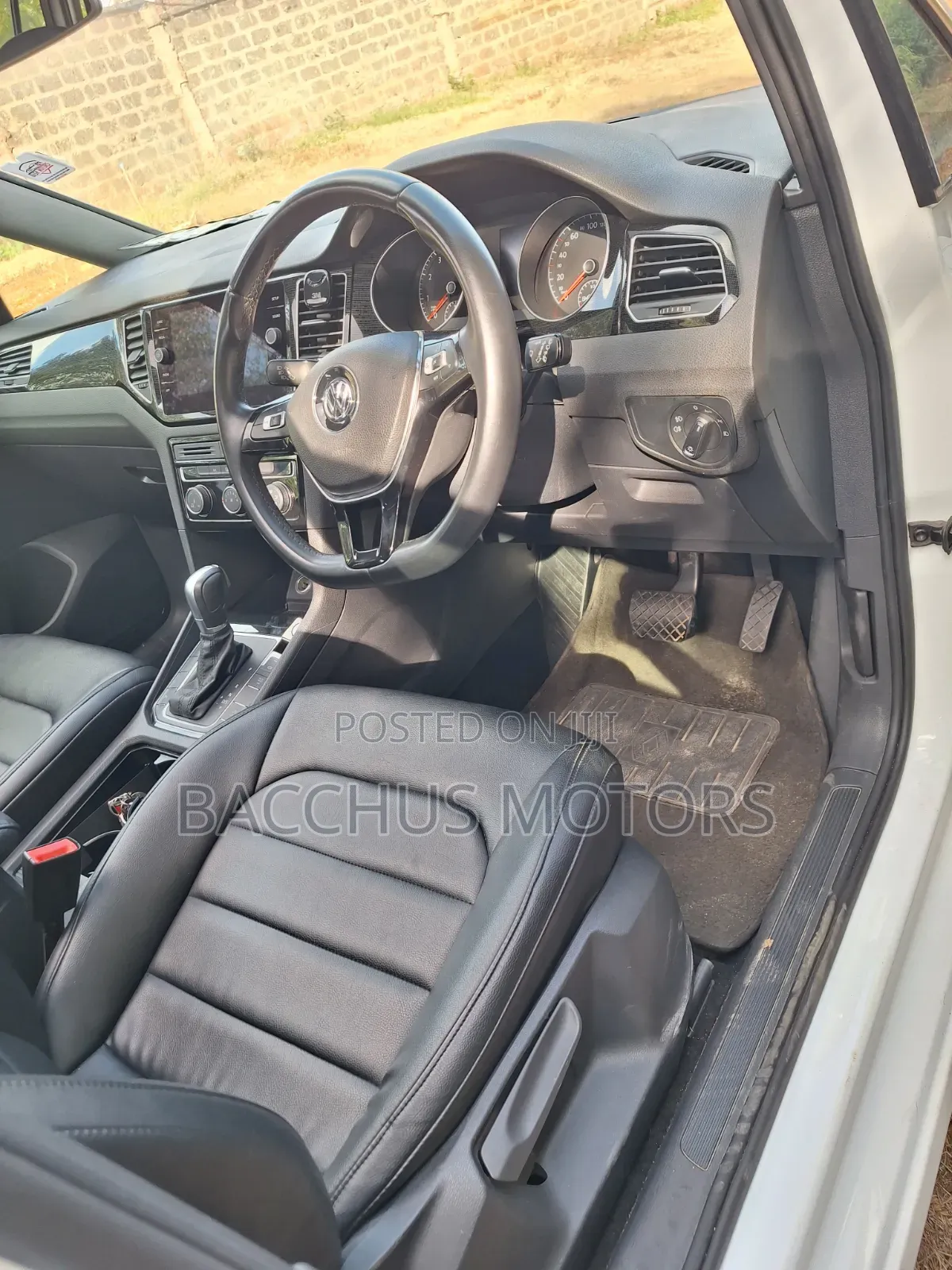 Volkswagen Golf 1.4T S FWD 2019 White