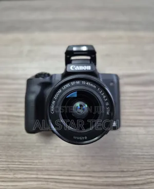 Canon M50 + 15-45mm F3.5