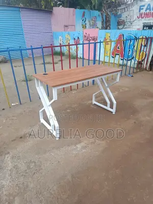 Office Desk -Computer Comfort