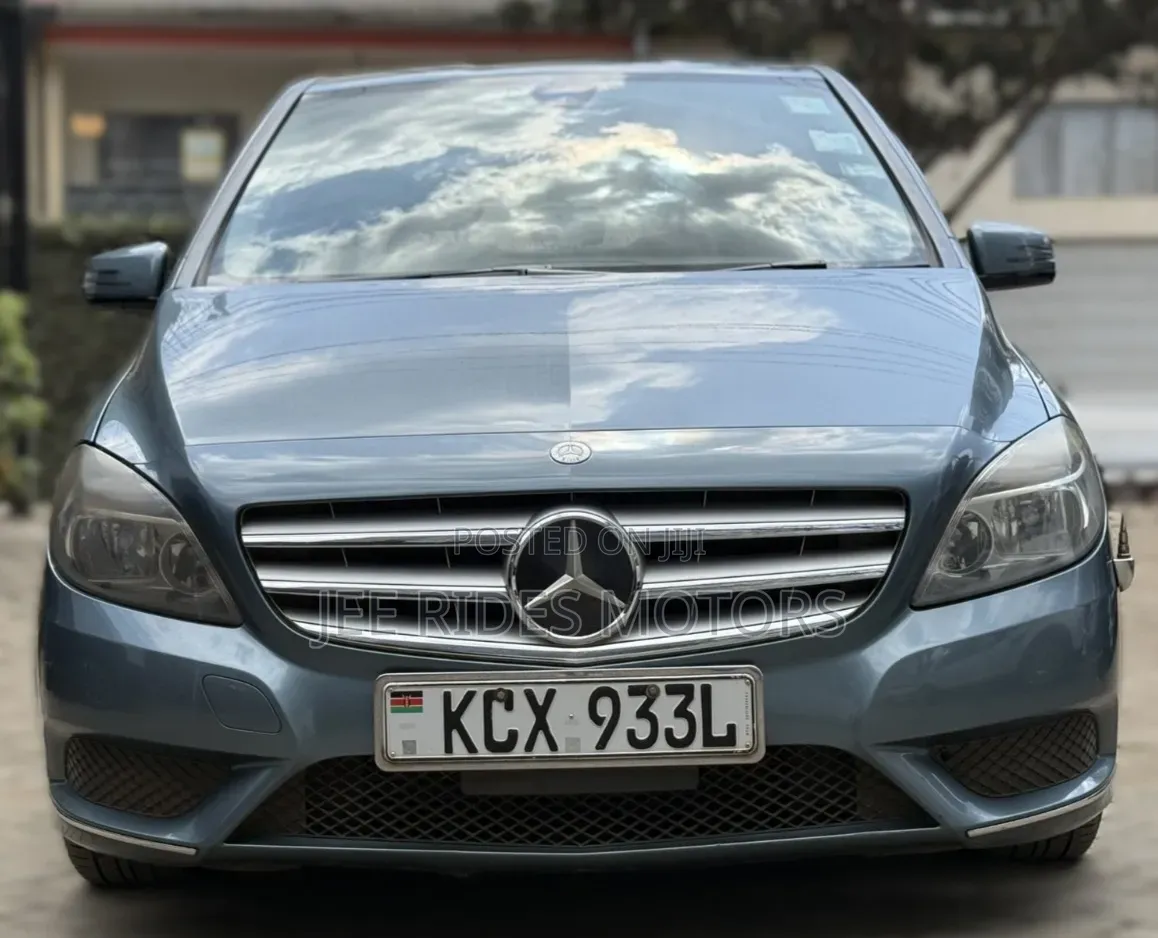 Mercedes-Benz B-Class 2012 Blue