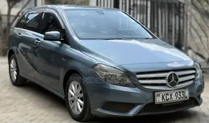 Mercedes-Benz B-Class 2012 Blue