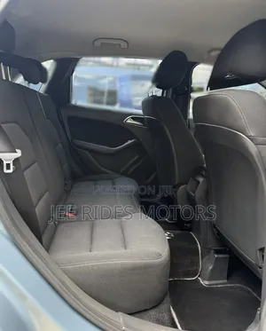 Mercedes-Benz B-Class 2012 Blue