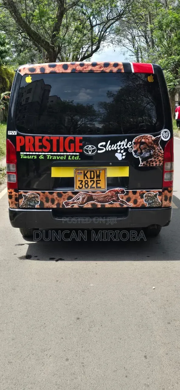 Toyota HiAce 2018 Black
