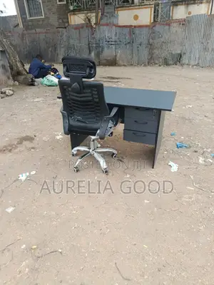 Office Desk -Computer Comfort
