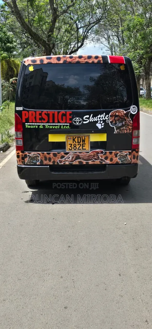 Toyota HiAce 2018 Black