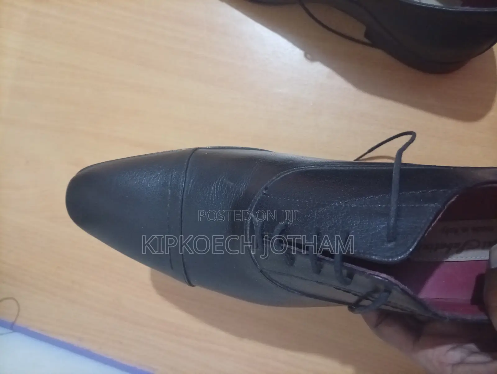 Brand New Toni Sabatini Italian Leather