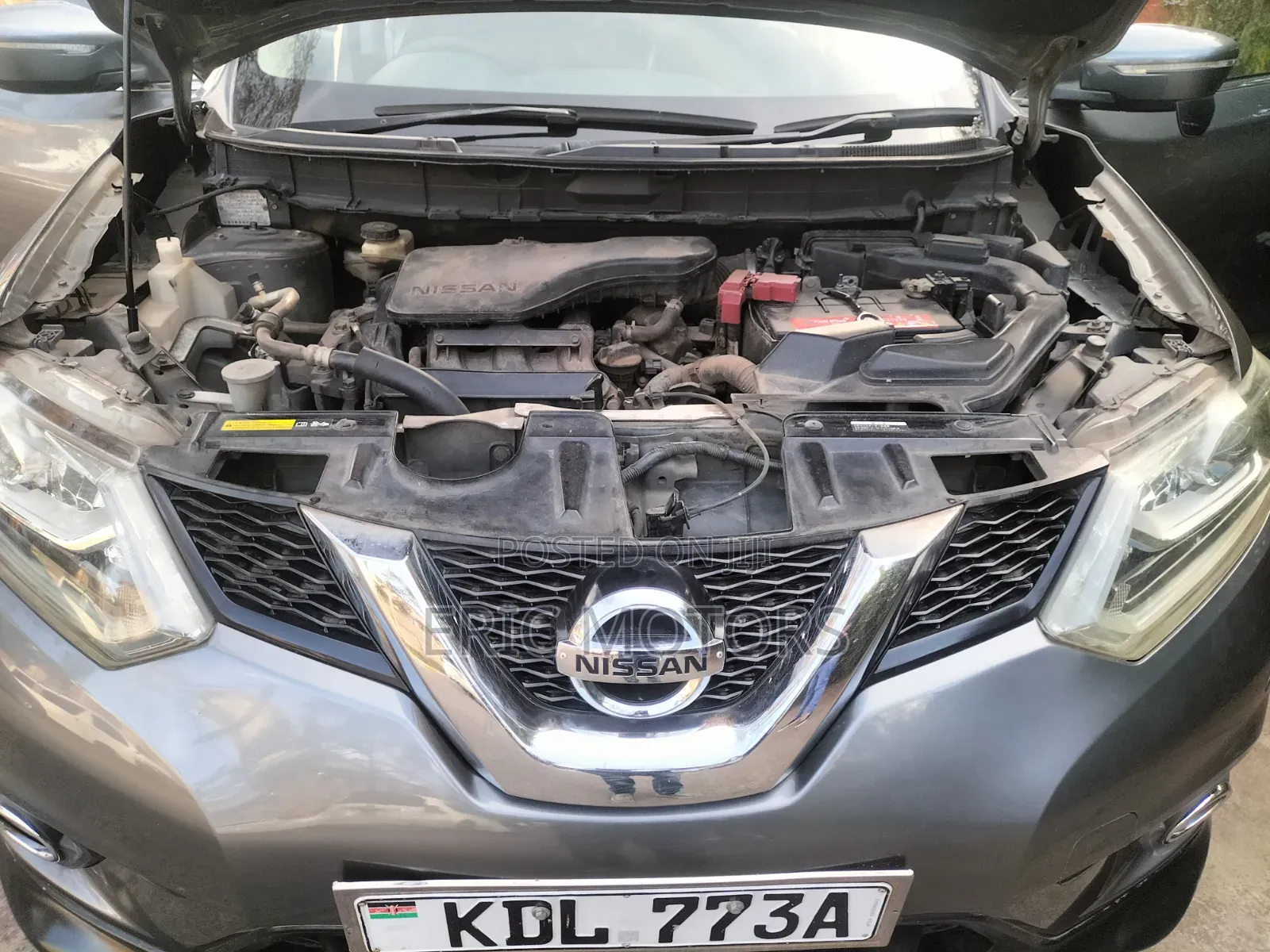 Nissan X-Trail 2015 Gray