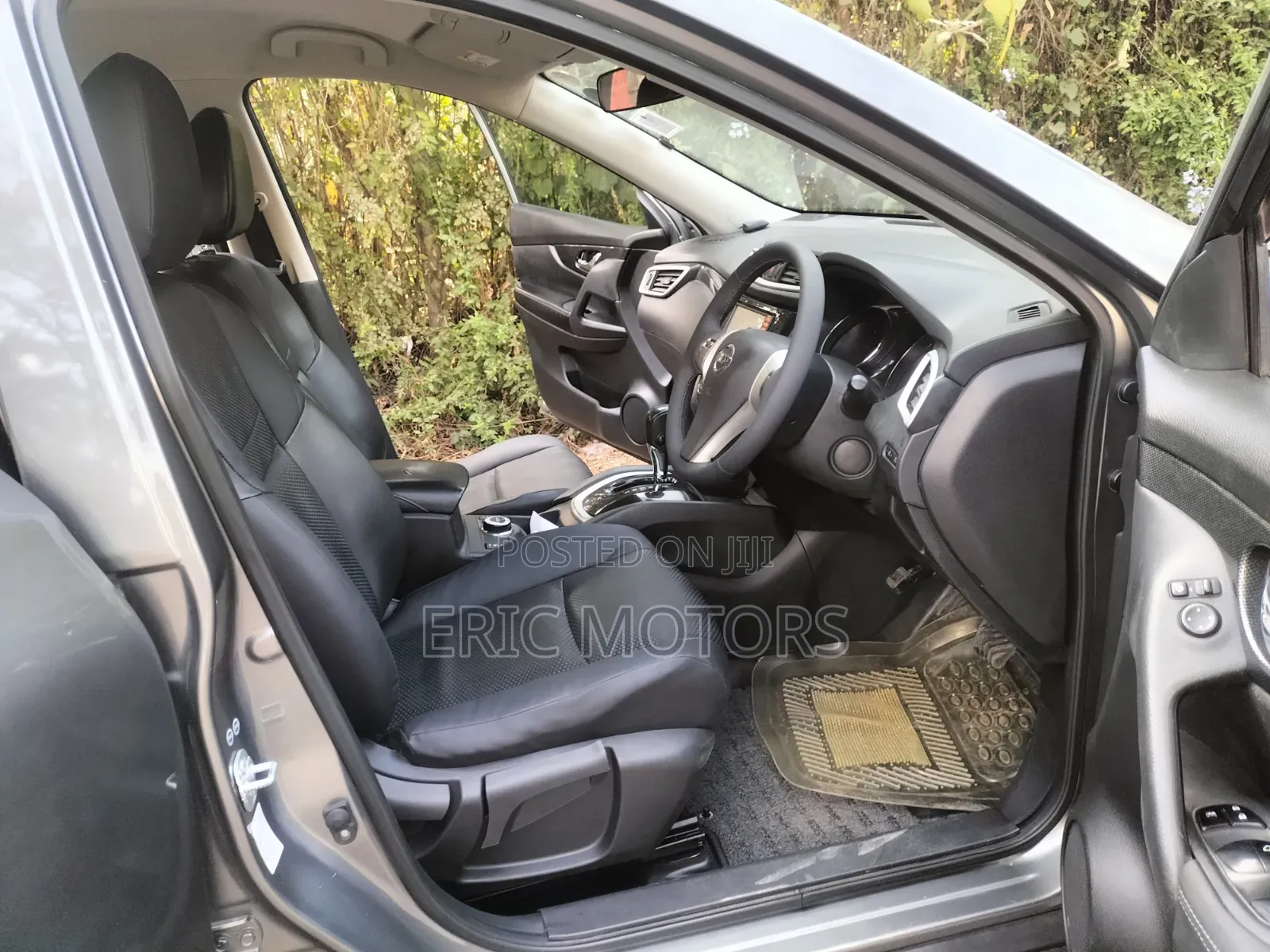 Nissan X-Trail 2015 Gray
