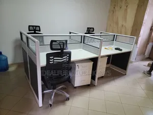 Modern Office Workstation Cluster - 4 Way