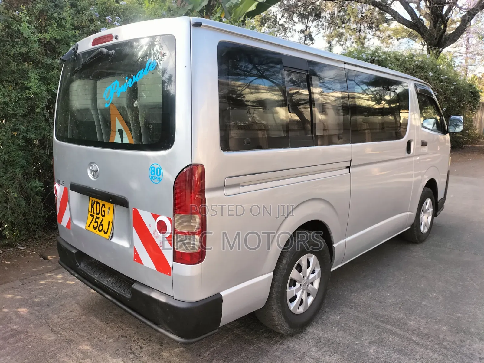 Toyota HiAce 2014 Silver