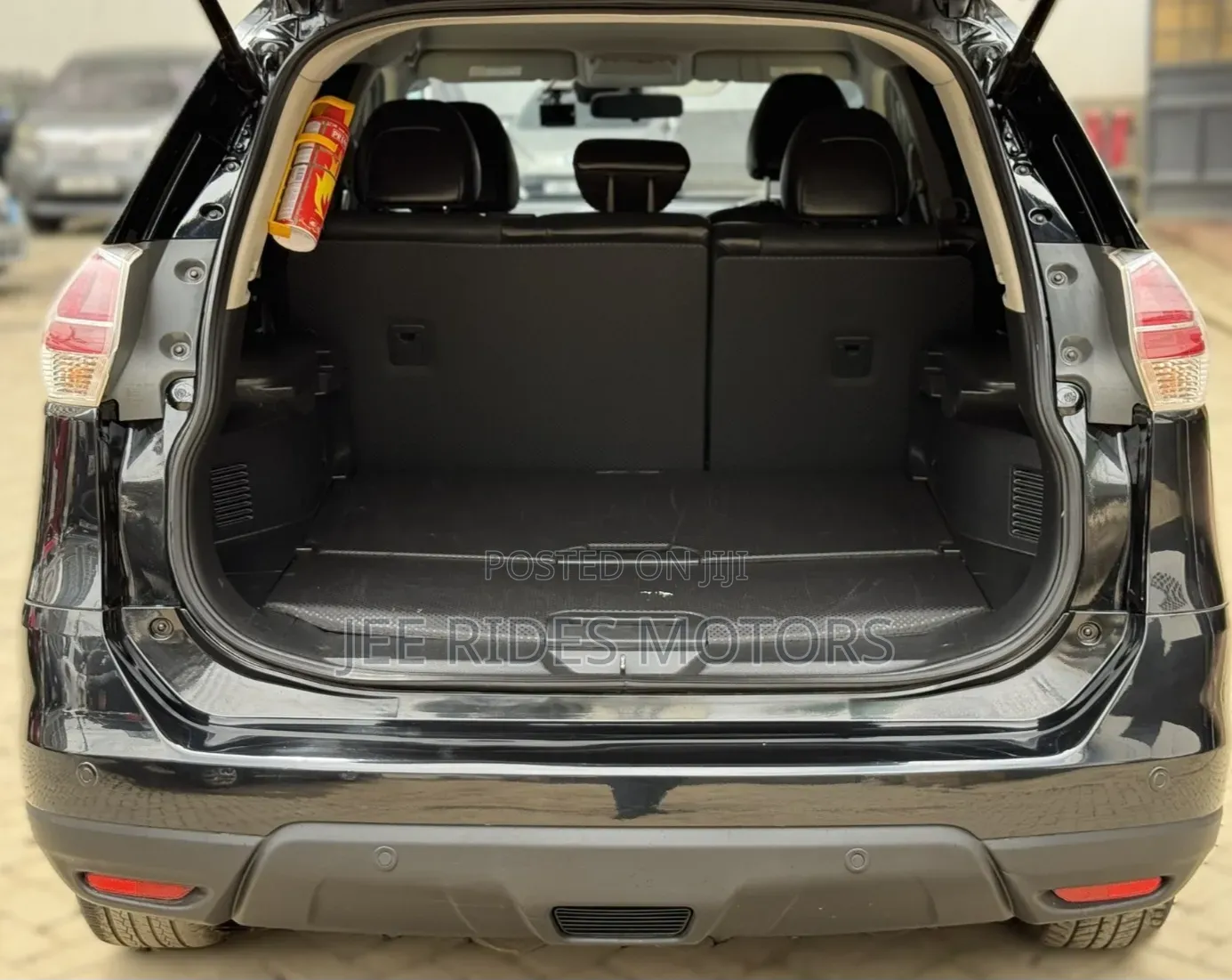 Nissan X-Trail 2016 Matt Black