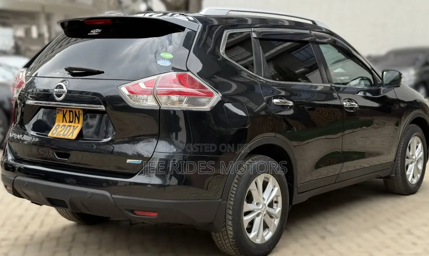 Nissan X-Trail 2016 Matt Black