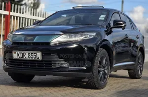 Toyota Harrier 2.0 2018 Matt Black