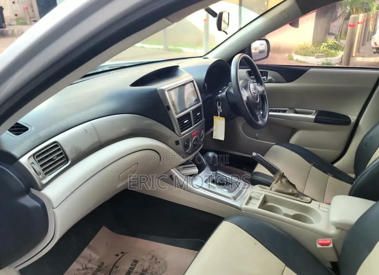 Subaru Impreza 2010 Silver