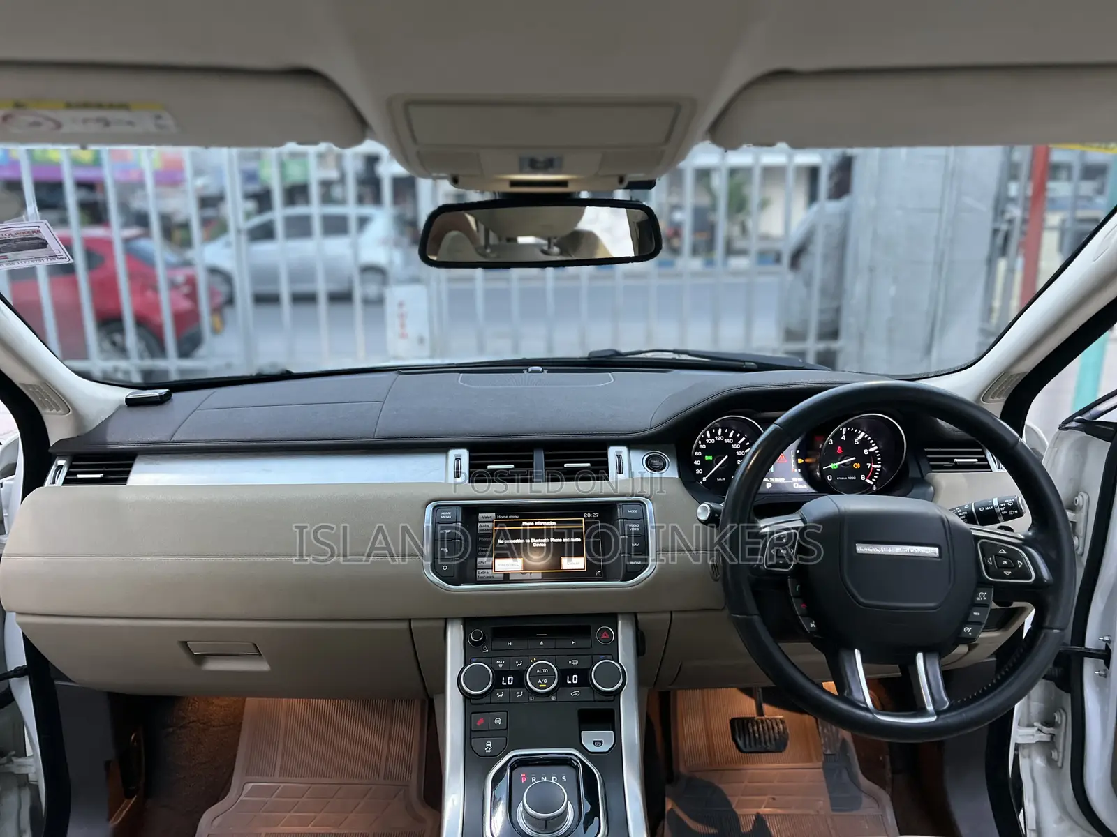 Land Rover Range Rover Evoque Dynamic 4dr SUV AWD (2.0L 4cyl Turbo 9A) White
