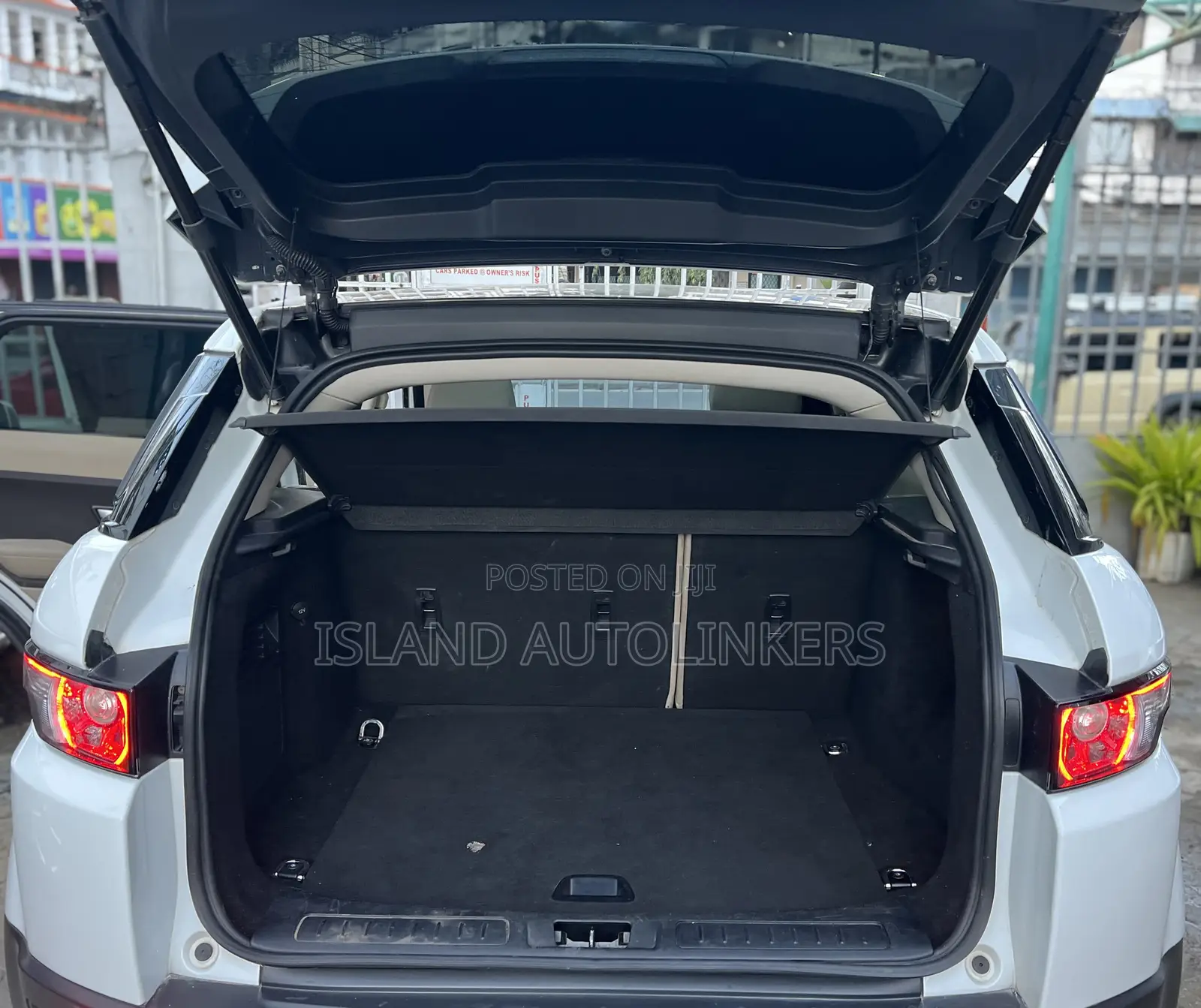 Land Rover Range Rover Evoque Dynamic 4dr SUV AWD (2.0L 4cyl Turbo 9A) White