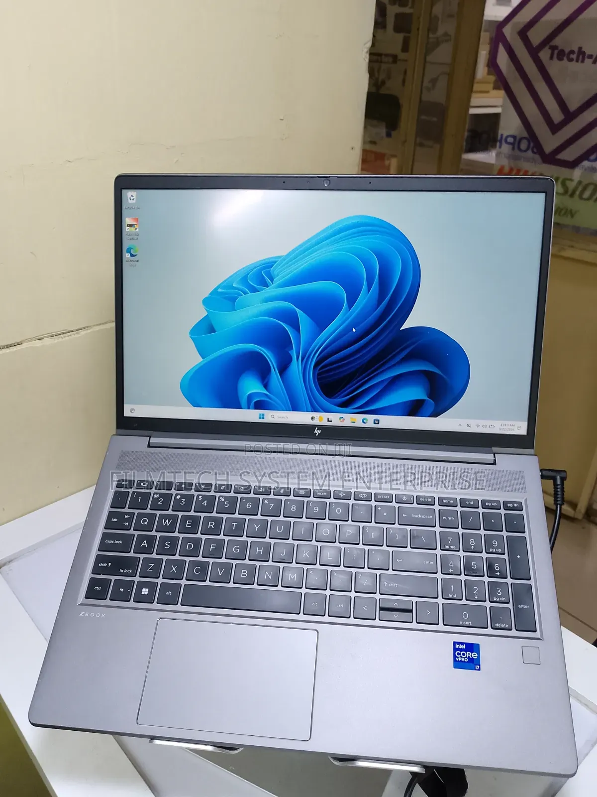 Laptop HP ZBook Power G9 i7 32GB Intel Core i7 SSD 256GB