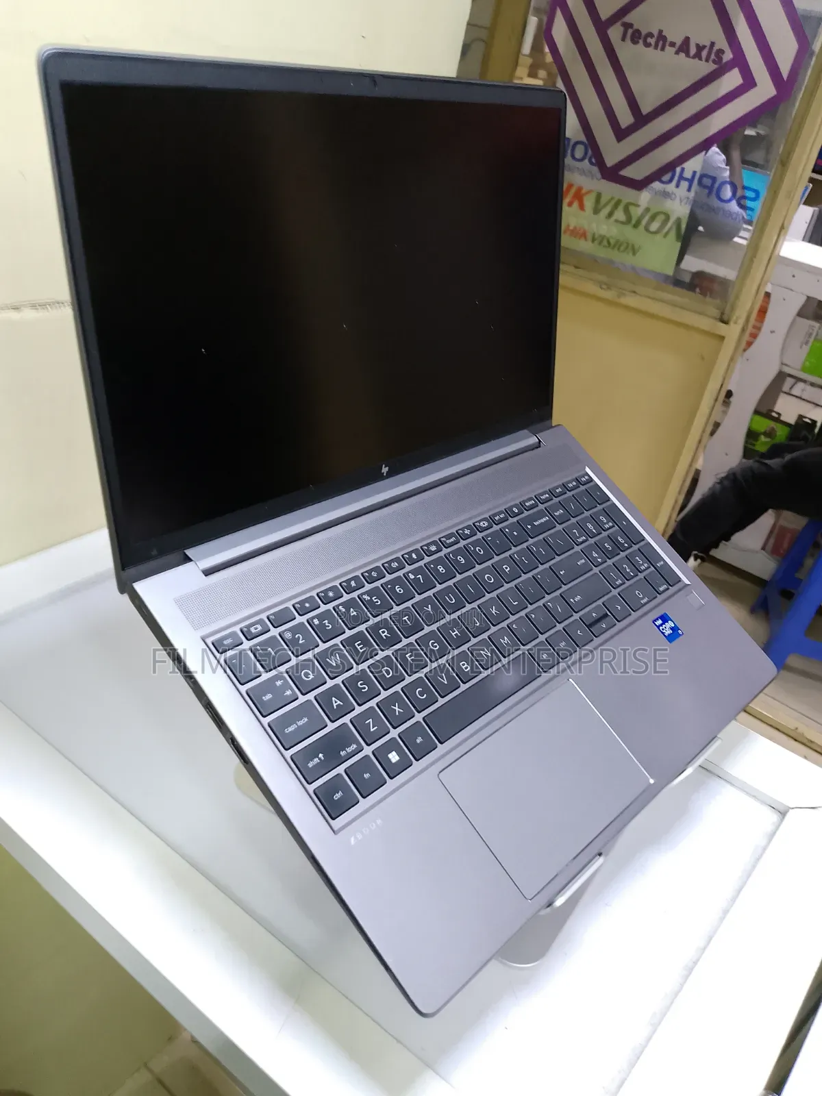 Laptop HP ZBook Power G9 i7 32GB Intel Core i7 SSD 256GB