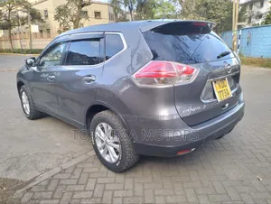 Nissan X-Trail 2016 Gray