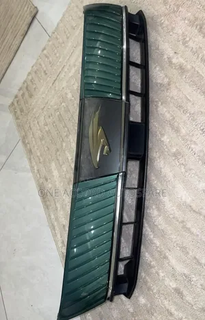 Front Grill for Harrier 2018