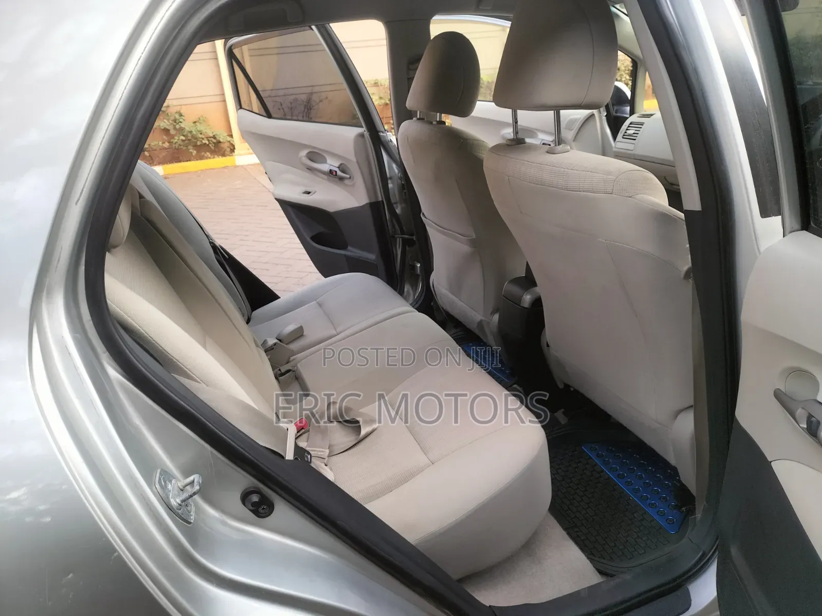 Toyota Auris 2009 Silver