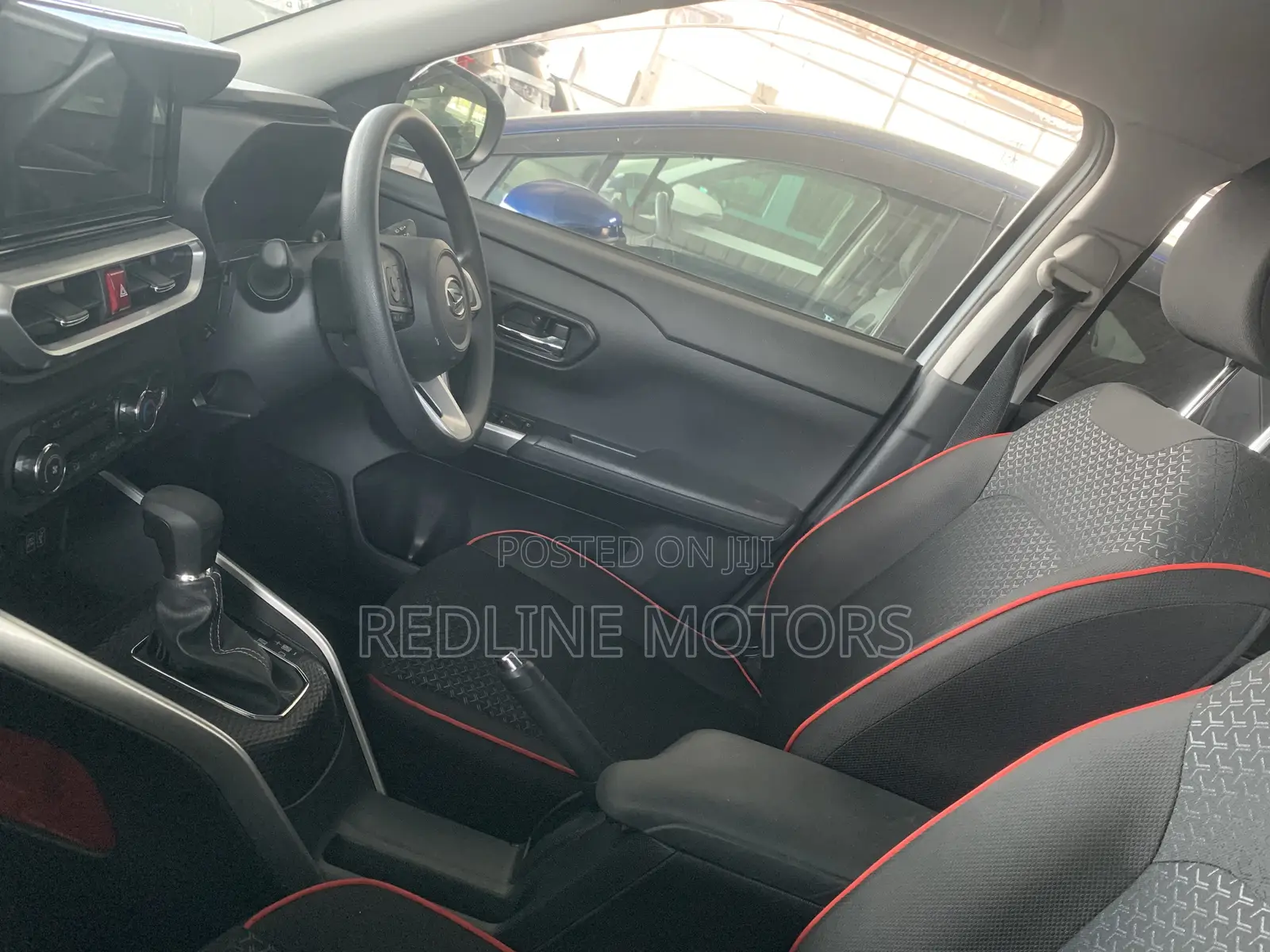 Daihatsu Rocky 2020 Silver