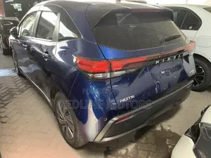 Nissan Note 1.2 Hybrid 2021 Blue