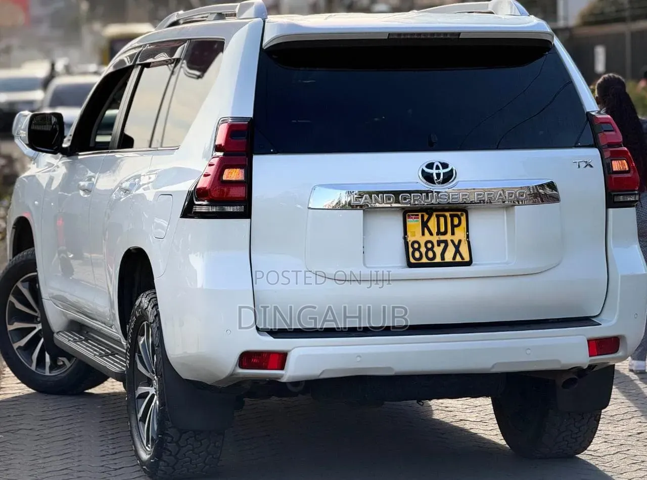 Toyota Land Cruiser Prado 2.7 2018 Pearl