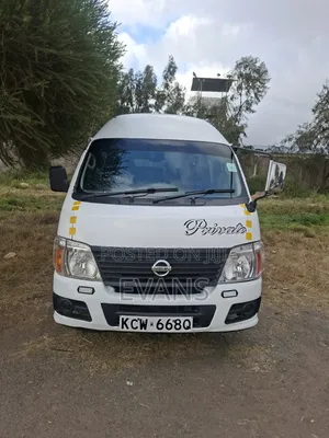 Nissan Caravan (Urvan) 2012 White