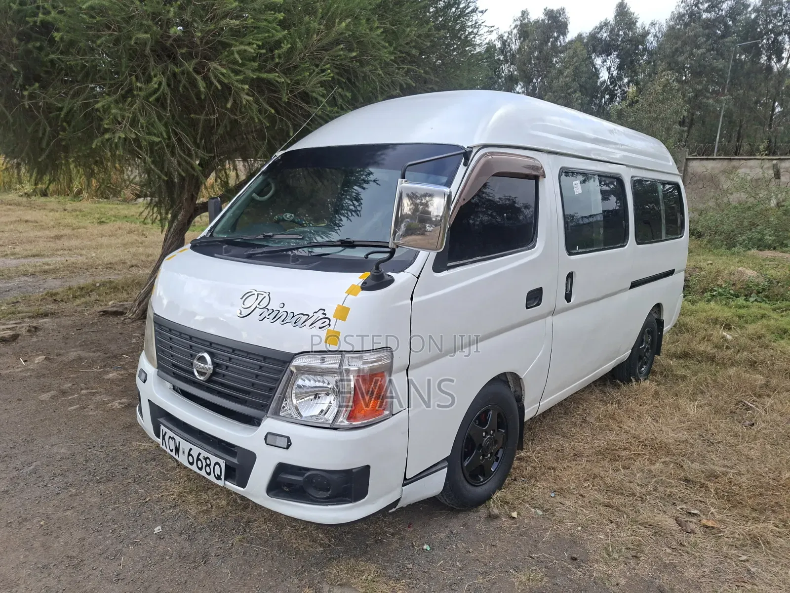 Nissan Caravan (Urvan) 2012 White