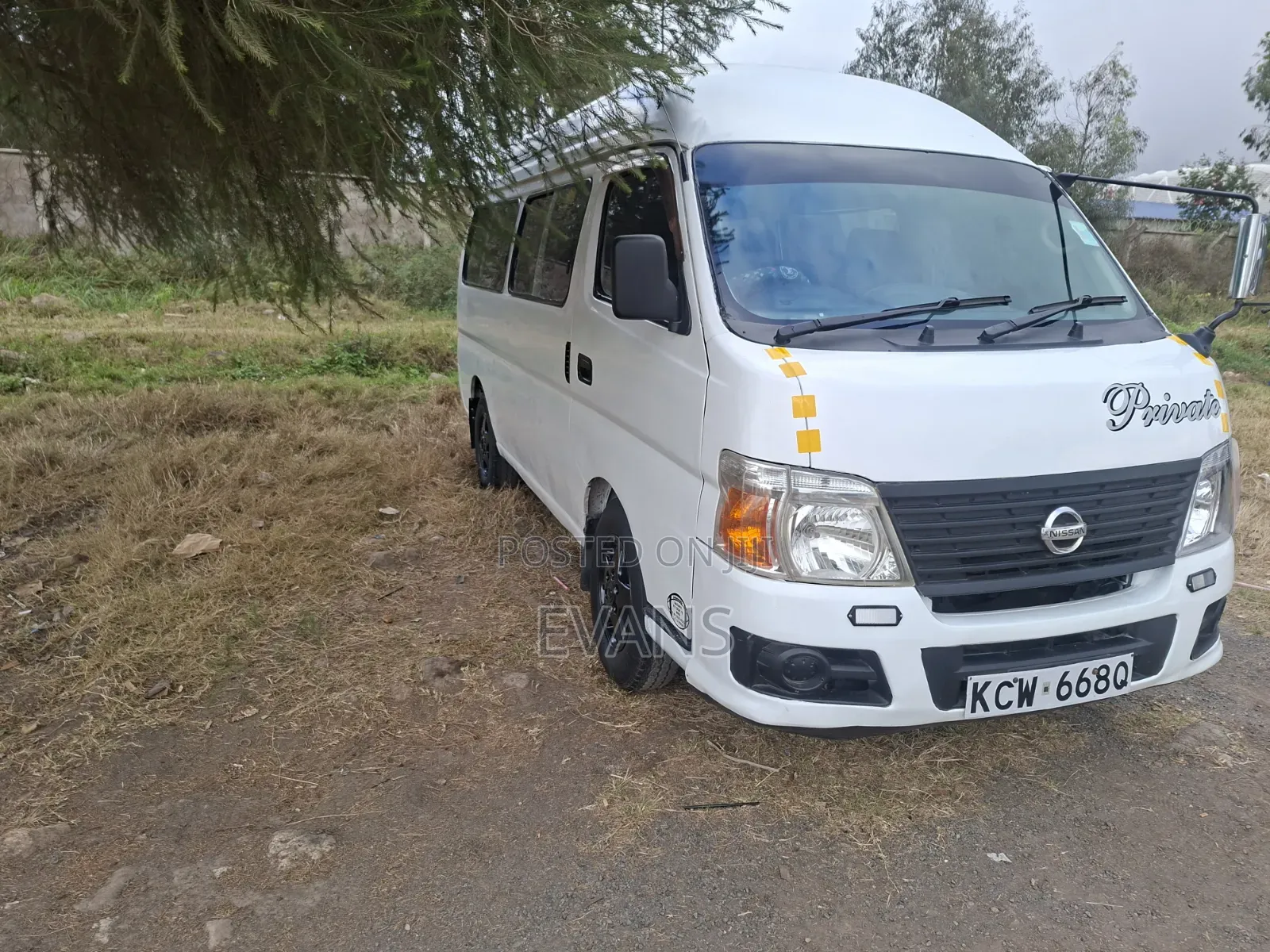 Nissan Caravan (Urvan) 2012 White