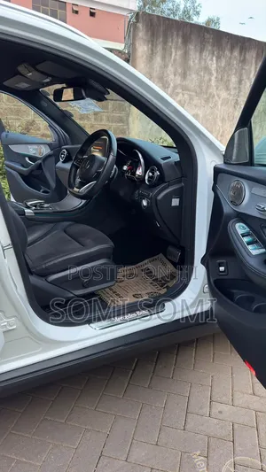 Mercedes-Benz GLC-Class 2019 White