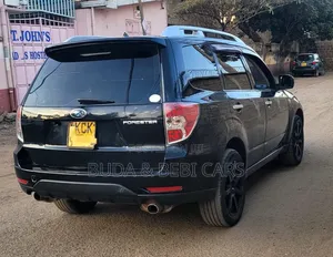 Subaru Forester 2010 Black