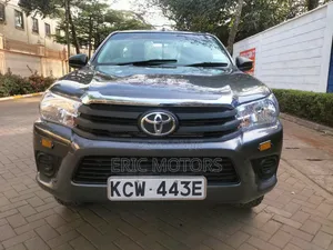 Toyota Hilux 2019 Black
